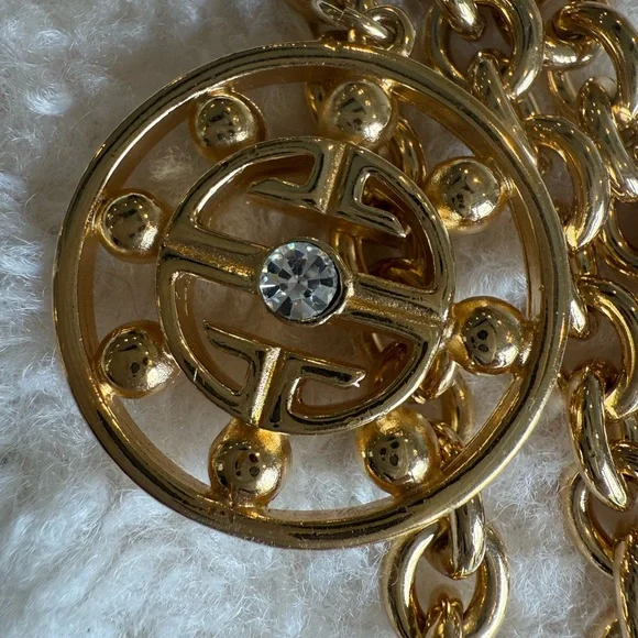 GIVENCHY - Picture 5 of 13